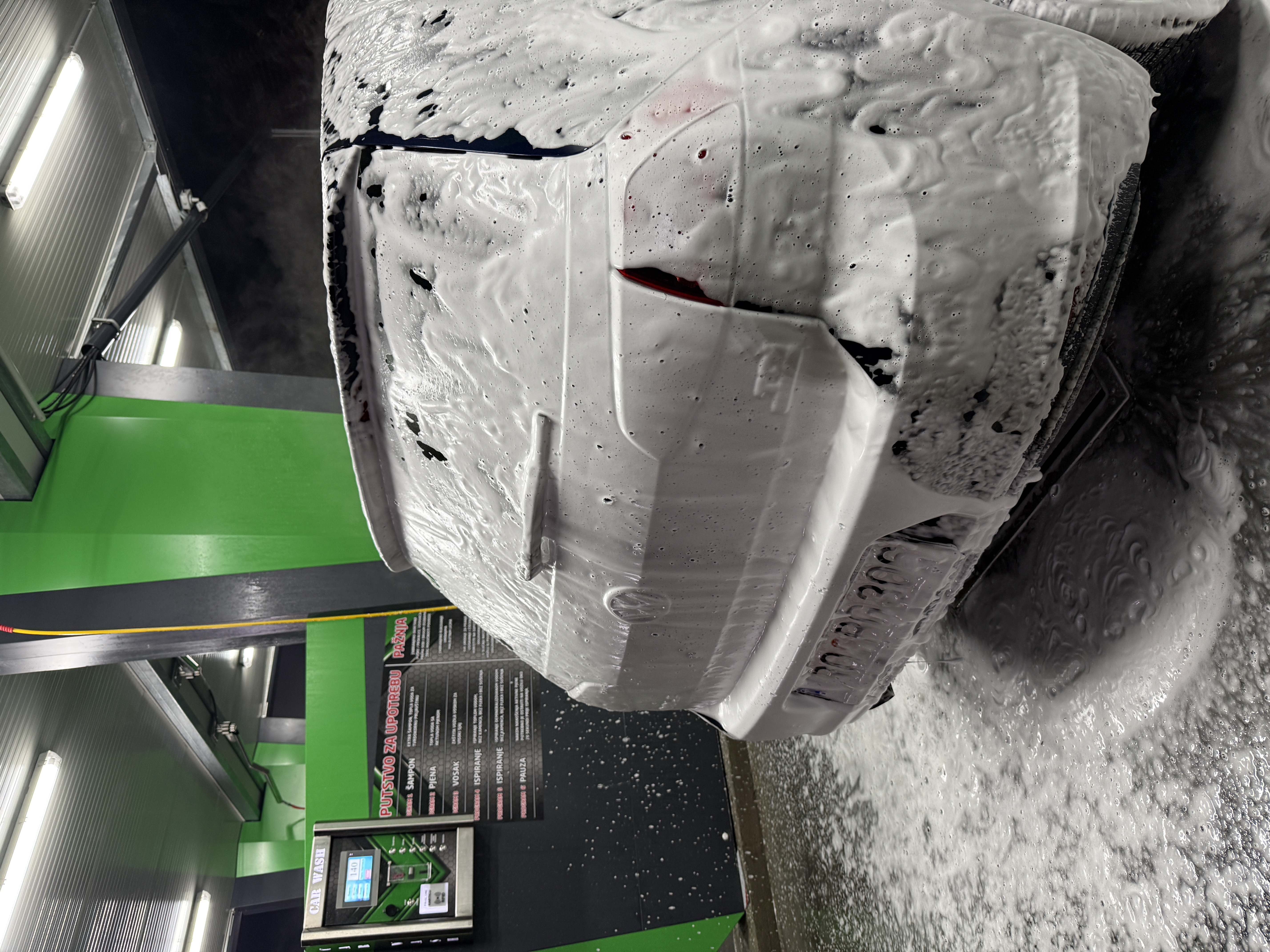 Nanolex aktivna pjena na vozilu — Čoki Car Wash Rožaje